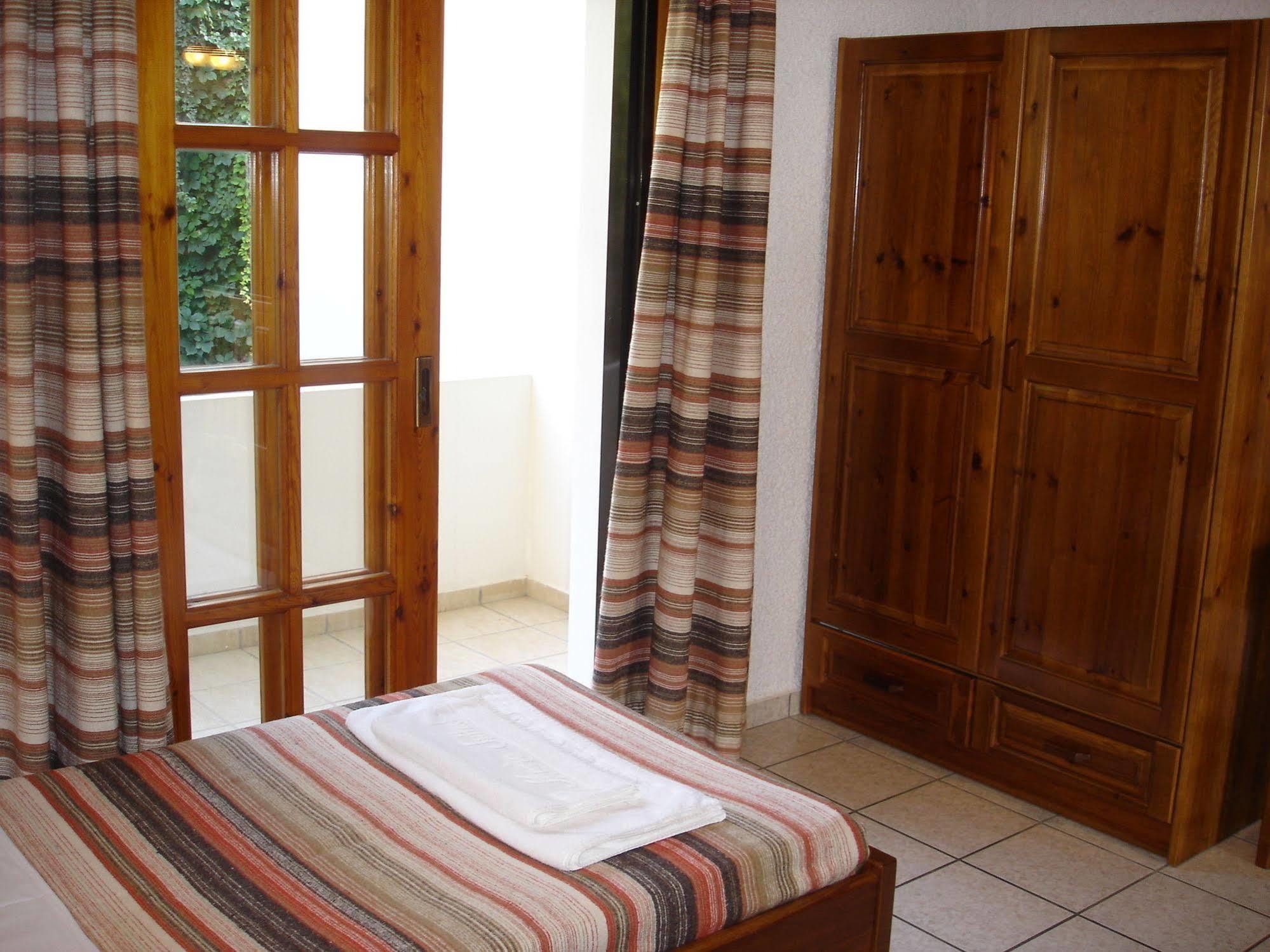 Platanés Maria Suites المظهر الخارجي الصورة